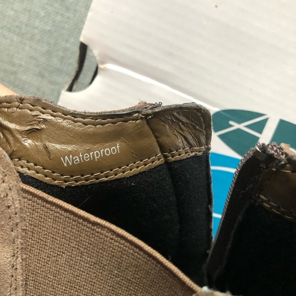 Aqua College Lori Waterproof Booties Dark Taupe Suede Size 6M - Picture 12 of 13